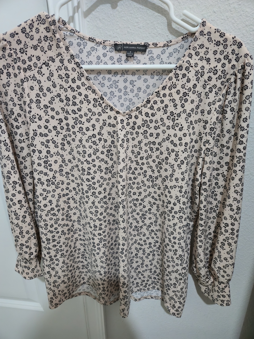 Adrianna Papell Pink Floral V-Neck Blouse